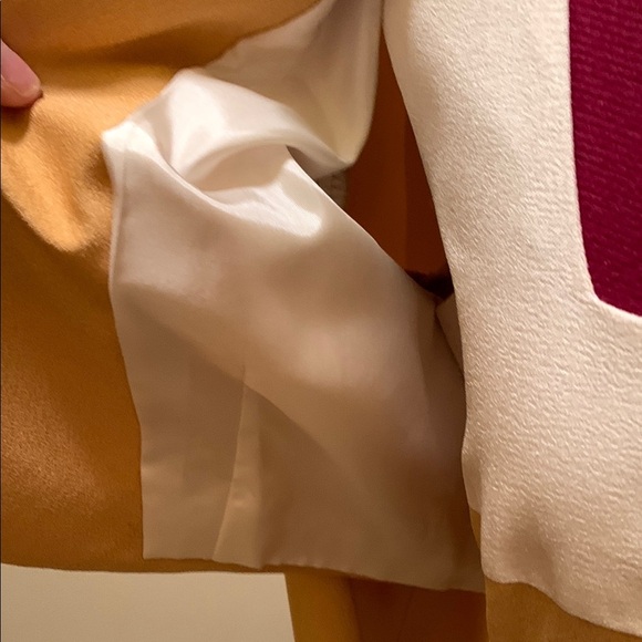 Elegant Tailor made Sleeveless Dress with Cropped Jacket - Picture 5 of 15